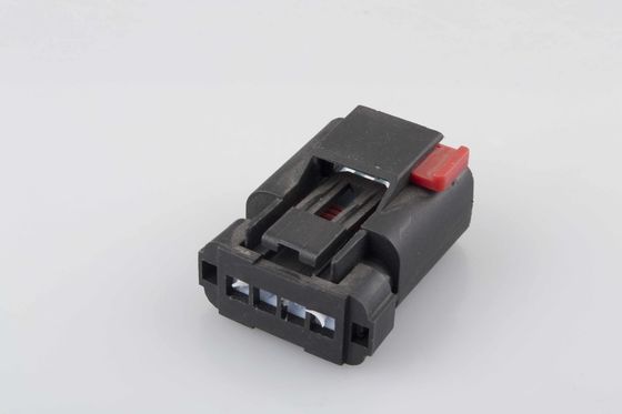 Conectores del cable de los Gps del Pvc del automóvil encima moldeados con color modificado para requisitos particulares